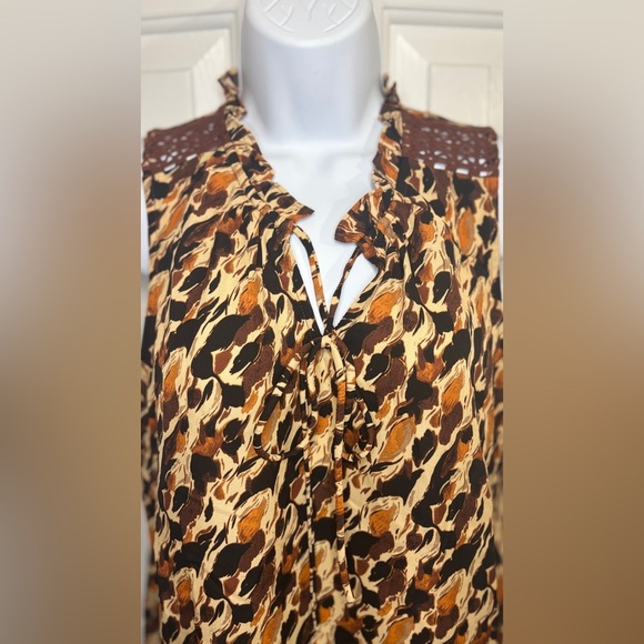 Bobeau Brown & Cream Abstract Print Sleeveless Blouse | Size M | NWOT - Picture 2 of 8